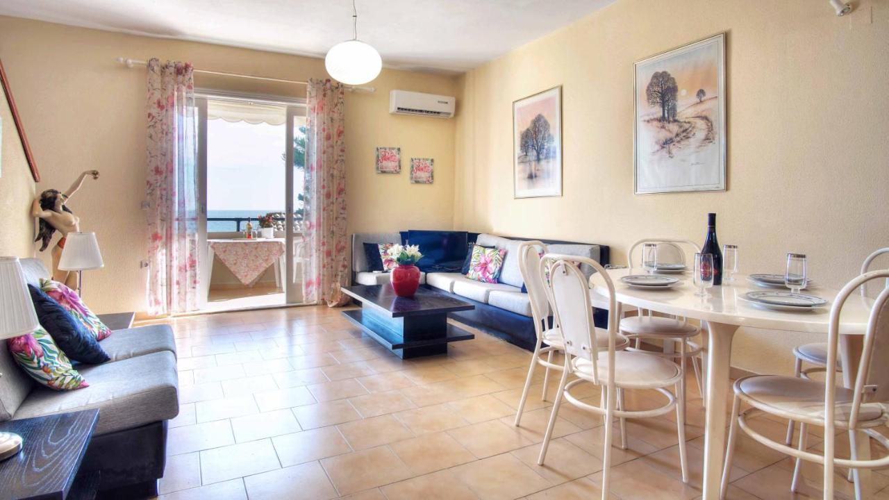 Sea View Maisonette Apartment *